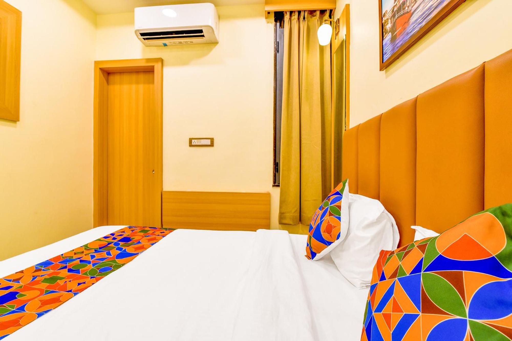 Fabexpress Mewar Shine Hotel อุเดเปอร์ ภายนอก รูปภาพ