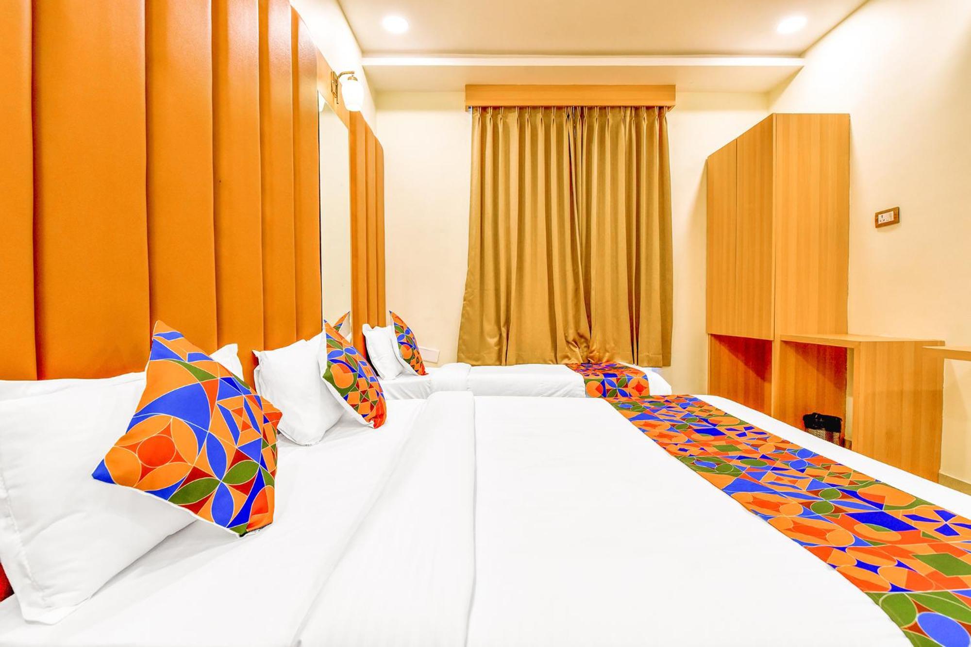 Fabexpress Mewar Shine Hotel อุเดเปอร์ ภายนอก รูปภาพ