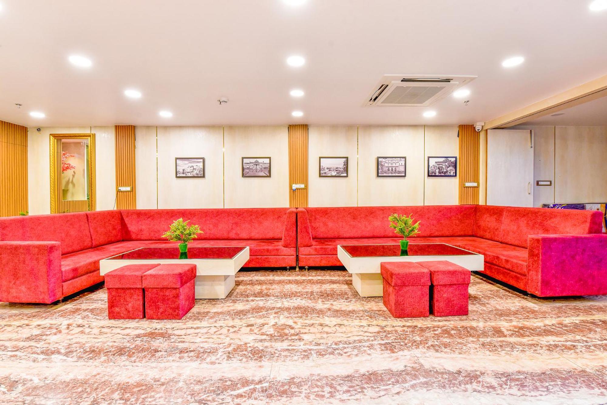 Fabexpress Mewar Shine Hotel อุเดเปอร์ ภายนอก รูปภาพ